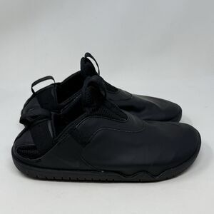 Nike Zoom Pulse Nurse Shoes Womens 8 Mens 6.5 Triple Black Sneakers CT1629-003